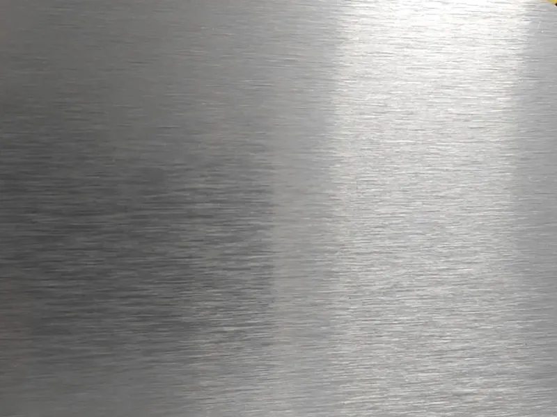 Brushed 1100 aluminum sheet with linear decorative surface