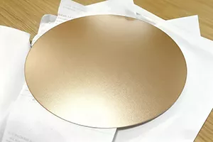 Disco circular de cobre y aluminio