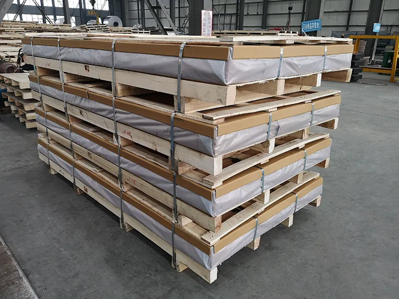 5052 H34 aluminum sheet export packaging on wooden pallets