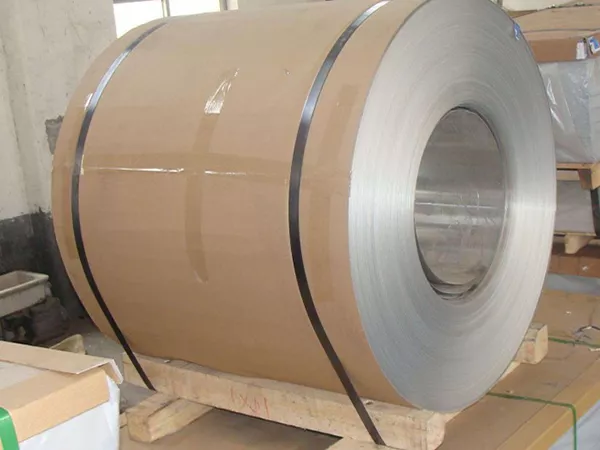 Wood grain aluminum coil protected for export shipping